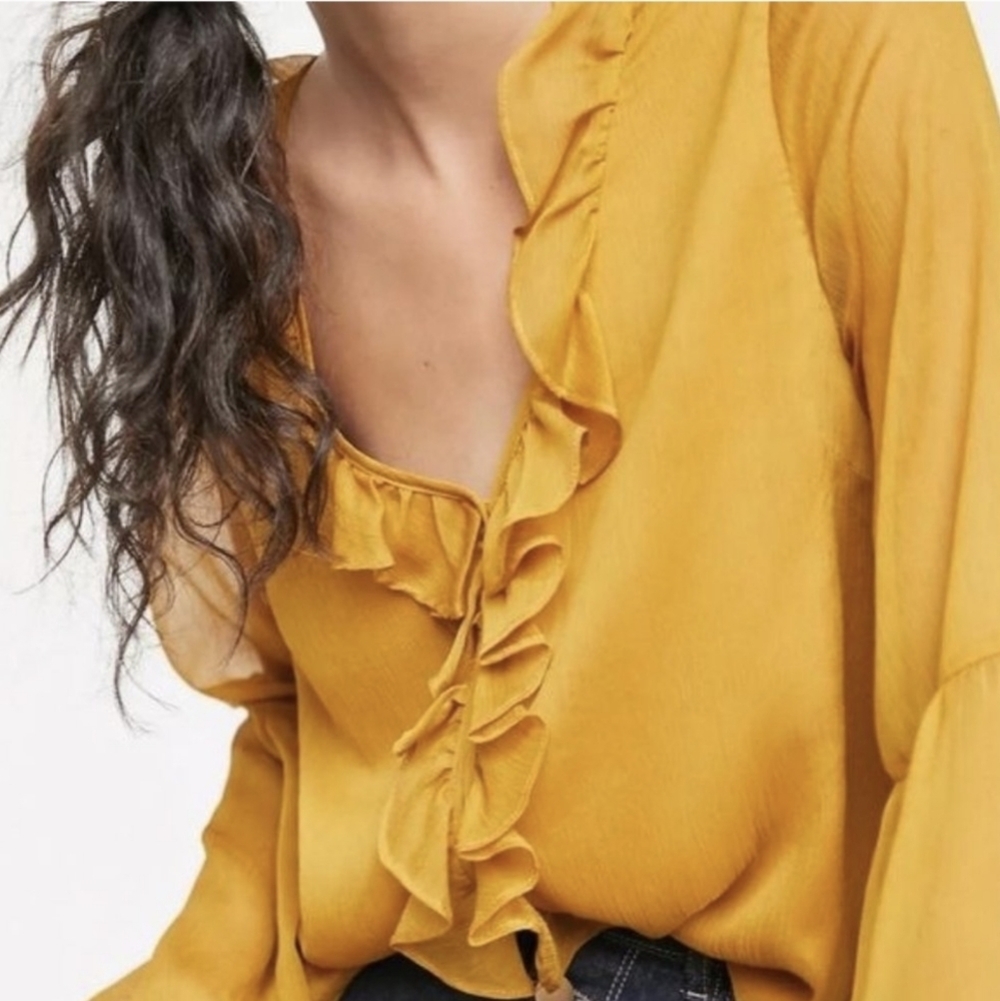 Sunday In Brooklyn Ripple Crepe Blouse - Picture 4 of 6